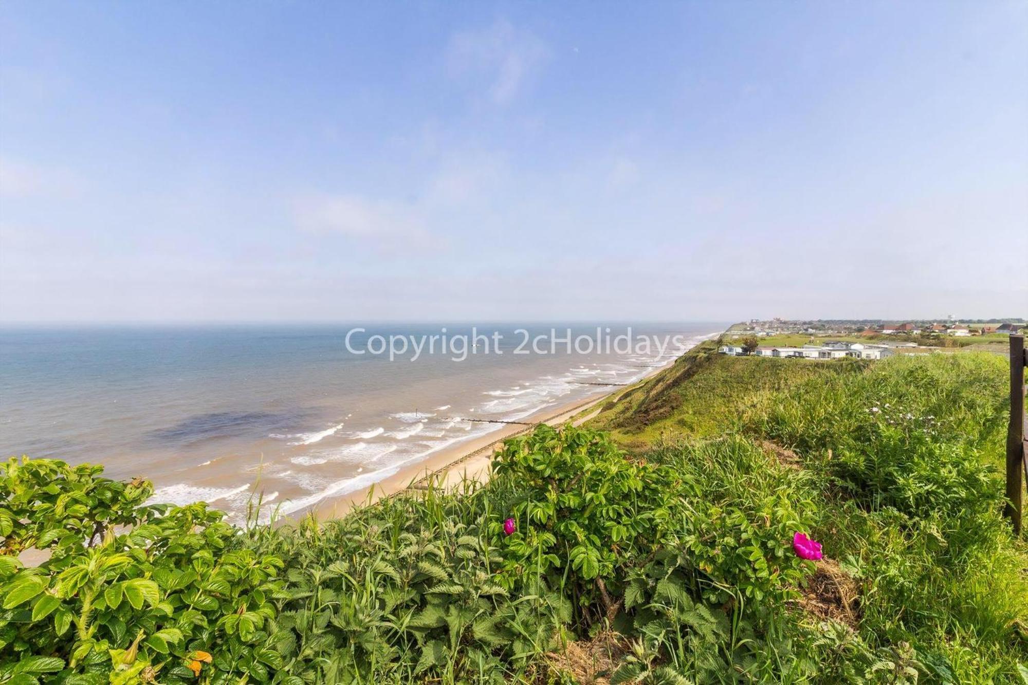 Chalet For Hire At Rainbows End Near A Beautiful Norfolk Beach Ref 31039R Bacton  Eksteriør bilde